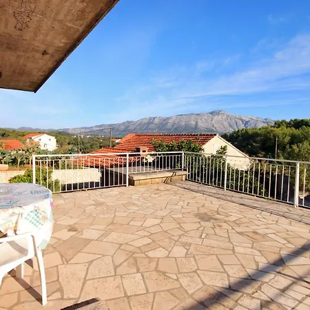 Apartments With A Parking Space Lumbarda, Korcula - 9329 * Лумбарда