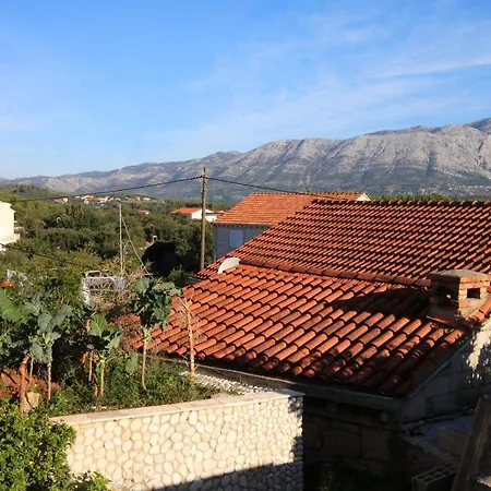 Apartments With A Parking Space Lumbarda, Korcula - 9329 *