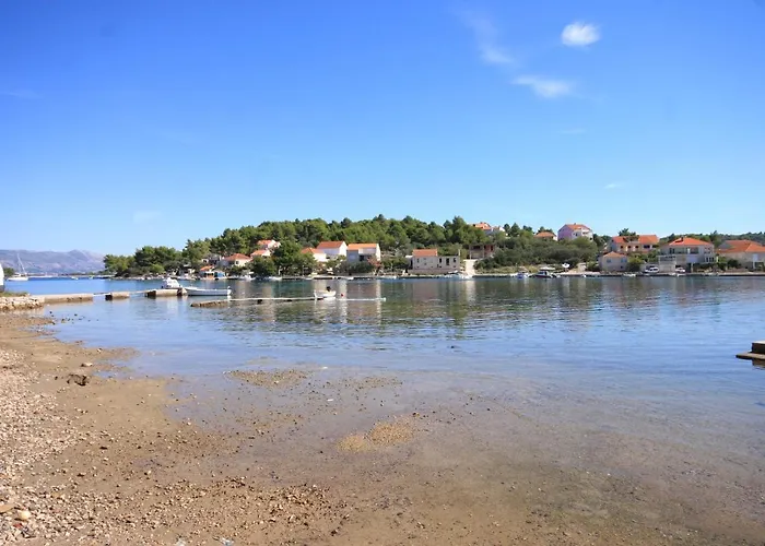 With A Parking Space Lumbarda, Korcula - 9329 Lumbarda