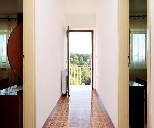 With A Parking Space Lumbarda, Korcula - 9329 *